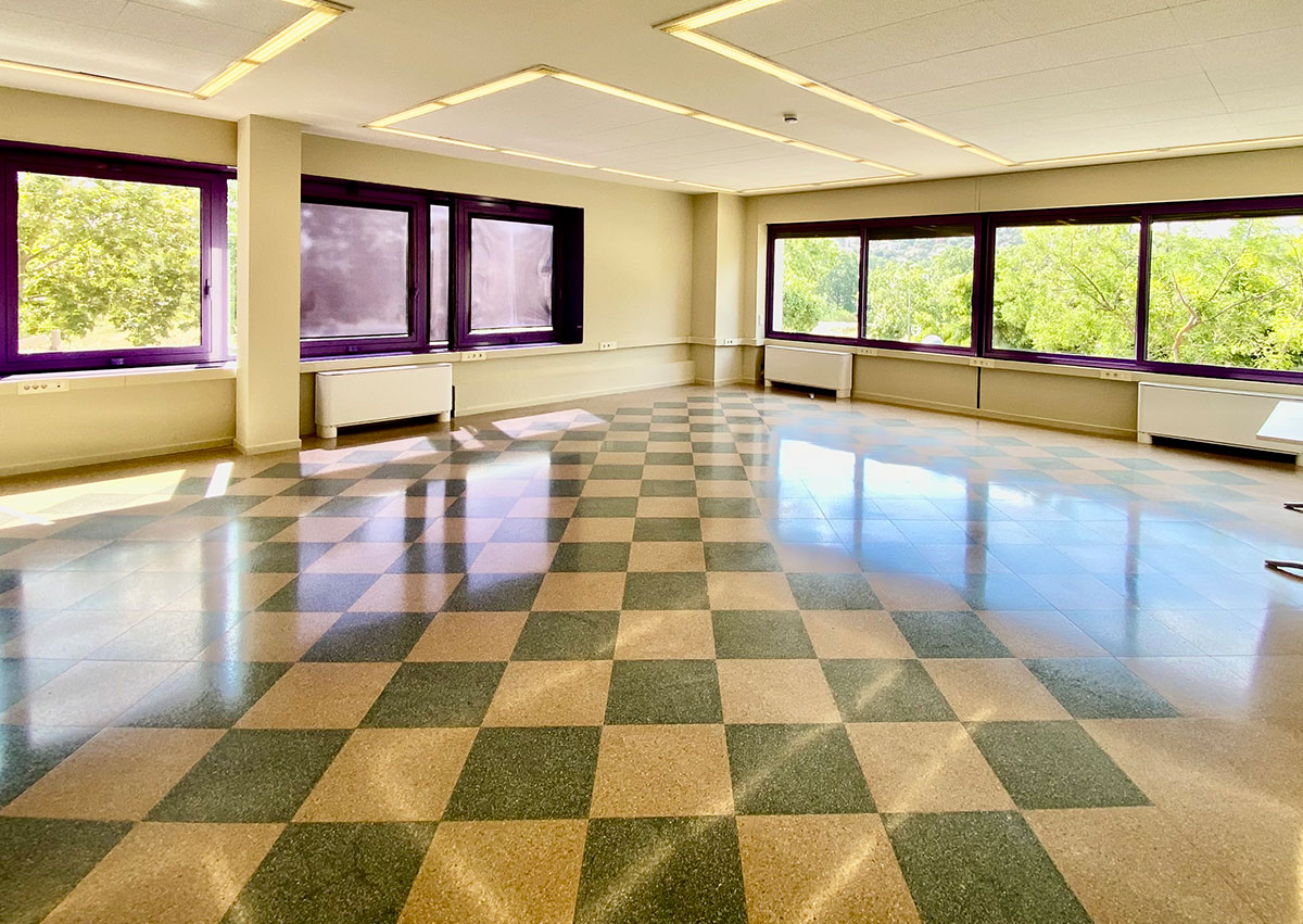 centre-03